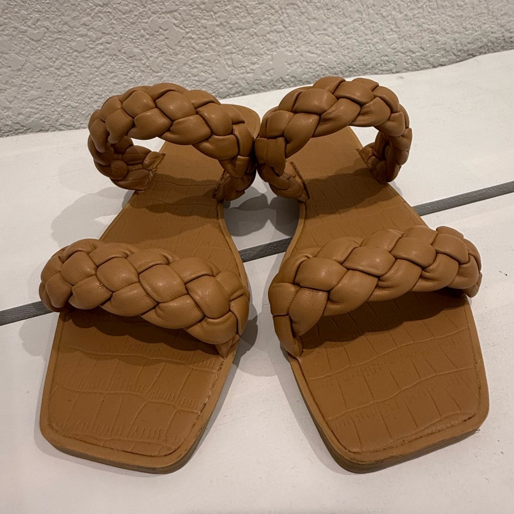 Women’s Braided Sandals